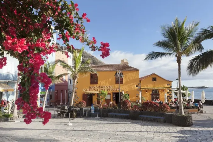 Framed Print : Restaurant Taberna del Puerto, Puerto de Tazacorte, La Palma, Canary Islands, Spain Framed Print : Restaurant Taberna del Puerto, Puerto de Tazacorte, La Palma, Canary Islands, Spain