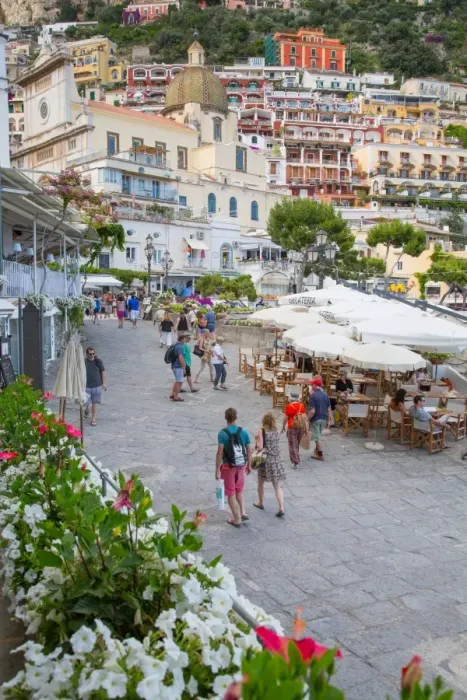 Framed Print : Restaurants on Via Marina Grande, Positano, Province of Salerno, Costiera Amalfitana (Amalfi Coast) Framed Print : Restaurants on Via Marina Grande, Positano, Province of Salerno, Costiera Amalfitana (Amalfi Coast)