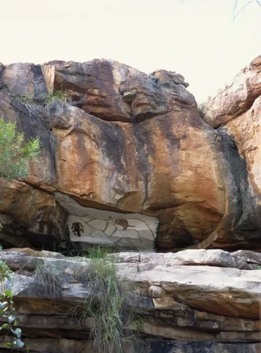 Framed Print : Restored Aboriginal paintings in cliffs in Manning Creek Gorge, Gibb River Road Framed Print : Restored Aboriginal paintings in cliffs in Manning Creek Gorge, Gibb River Road