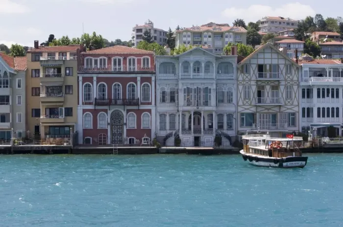 Framed Print : The restored waterfront buildings of Yenikoy on the Bosphorus, Istanbul, Turkey, Europe Framed Print : The restored waterfront buildings of Yenikoy on the Bosphorus, Istanbul, Turkey, Europe