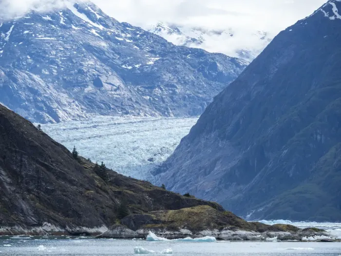 Framed Print : Retreating tidewater South Sawyer Glacier meets the rock, Tracy Arm, Southeast Alaska Framed Print : Retreating tidewater South Sawyer Glacier meets the rock, Tracy Arm, Southeast Alaska