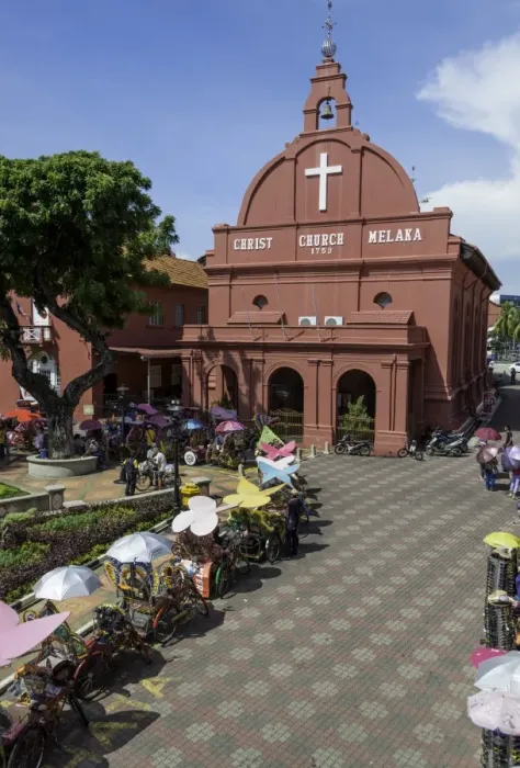 Framed Print : Rickshaws outside Christ Church in the town square, Melaka (Malacca), UNESCO World Heritage Site Framed Print : Rickshaws outside Christ Church in the town square, Melaka (Malacca), UNESCO World Heritage Site