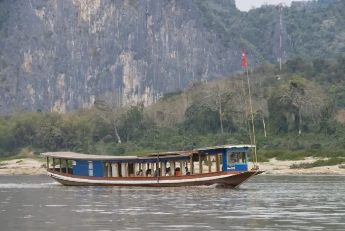 Framed Print : River boat on the Mekong River, Luang Prabang, Laos, Indochina, Southeast Asia, Asia Framed Print : River boat on the Mekong River, Luang Prabang, Laos, Indochina, Southeast Asia, Asia