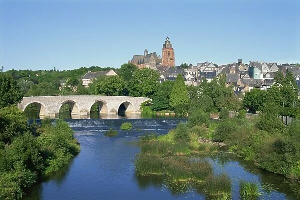 River Lahn, old town and cathedral, Wetzlar, Hesse, Germany, Europe