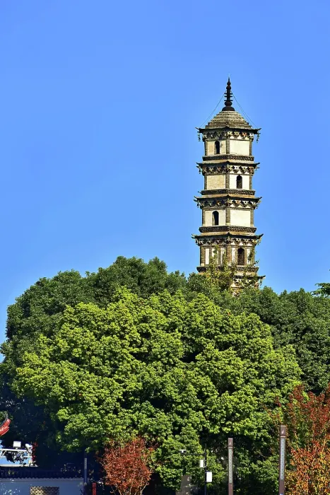 Framed Print : River Locking Tower Pagoda (Suojiang Pagoda), Jiujiang City, Jiangxi Province, China