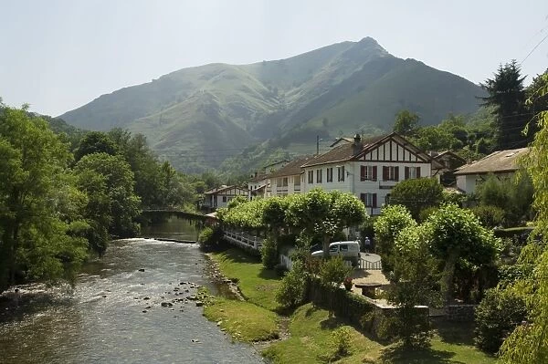 River Nive, Saint Etienne de Baigorry (St. -Etienne-de-Baigorry), Basque country