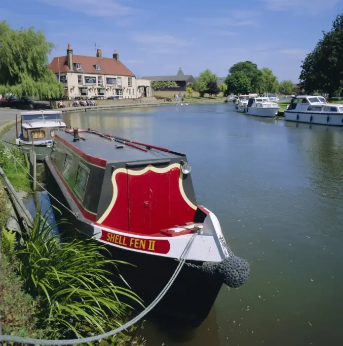 Framed Print : River Ouse Boating, Ely, Cambridgeshire, England Framed Print : River Ouse Boating, Ely, Cambridgeshire, England