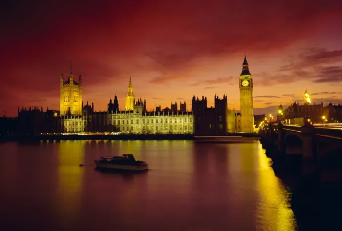 Framed Print : The River Thames and Houses of Parliament at night, London, England, UK Framed Print : The River Thames and Houses of Parliament at night, London, England, UK