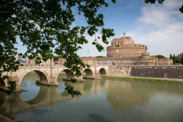 Framed Print : River Tiber and Castel Sant Angelo, UNESCO World Heritage Site, Rome, Lazio, Italy Framed Print : River Tiber and Castel Sant Angelo, UNESCO World Heritage Site, Rome, Lazio, Italy