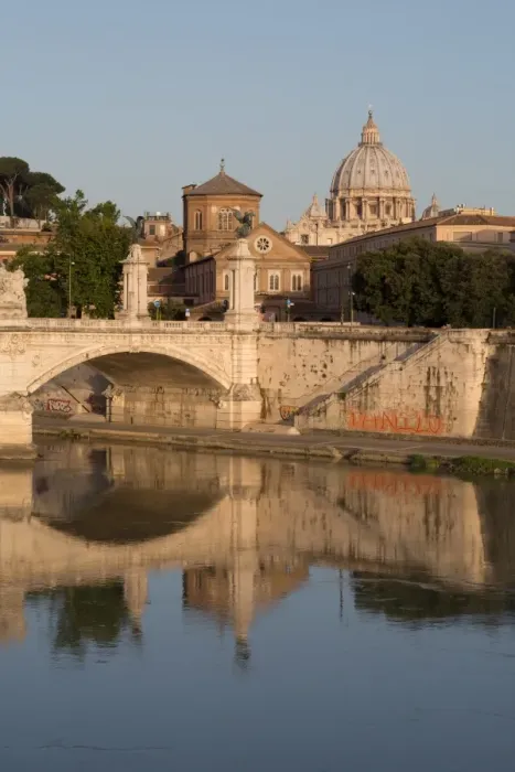 Framed Print : The River Tiber with the dome of St. Peters Basilica, Rome, Lazio, Italy, Europe Framed Print : The River Tiber with the dome of St. Peters Basilica, Rome, Lazio, Italy, Europe