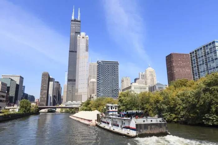 Framed Print : River traffic on the south branch of the Chicago River, Willis Tower, formerly the Sears Tower dominates the skyline, Chicago, Illinois, United States of America, North America Framed Print : River traffic on the south branch of the Chicago River, Willis Tower, formerly the Sears Tower dominates the skyline, Chicago, Illinois, United States of America, North America