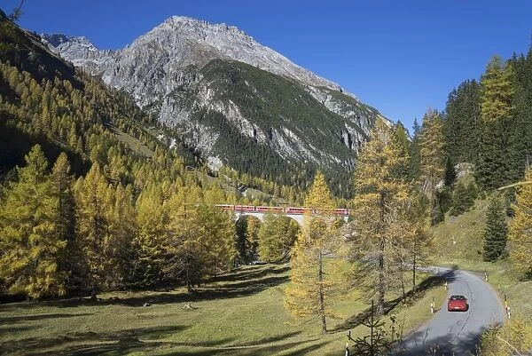 Road to Albula Pass, Graubunden, Swiss Alps, Switzerland, Europe