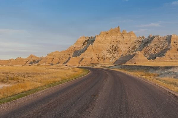 Road through the Badlands National Park, South Dakota, United States of America, North America