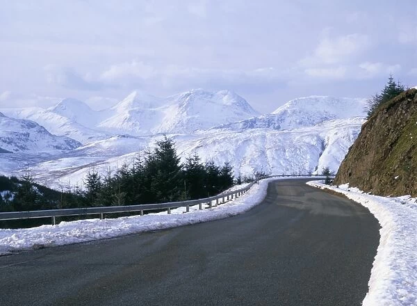 Road to Glenelg with winter snow