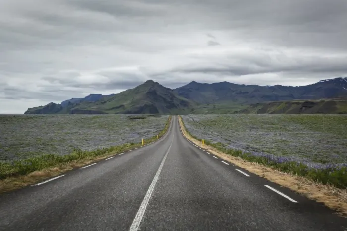 Framed Print : Empty road, Iceland, Polar Regions Framed Print : Empty road, Iceland, Polar Regions