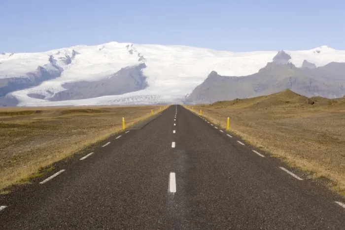 Framed Print : Empty road leading towards Fjallsjokull Glacier near Jokulsarlon Framed Print : Empty road leading towards Fjallsjokull Glacier near Jokulsarlon