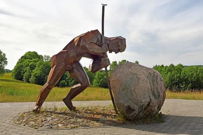 Framed Print : The Roadworker sculpture, by Ignalina's sculptors Jonas Grunda et Raimundas Zievys, standing on the parking Kaukiske near Paluse, Aukstaitija National Park, Lithuania, Europe