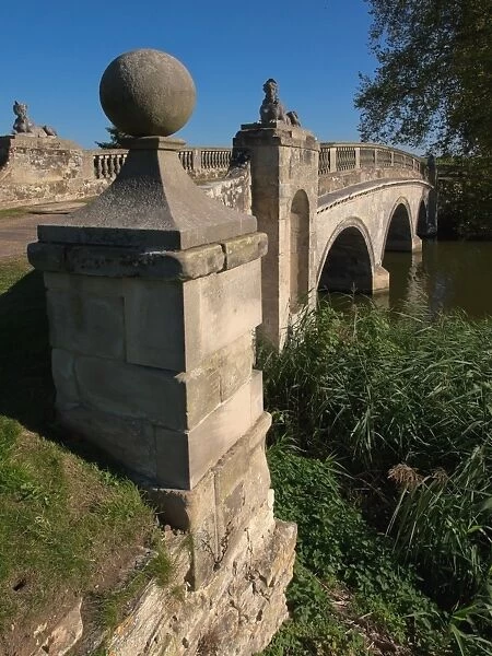 Robert Adam bridge, Compton Verney estate, Warwickshire, England, United Kingdom, Europe