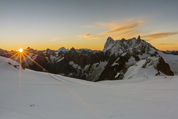 Rochefort ridge with Dent du Geant, Mont Blanc Glacier, Chamonix-Mont-Blanc, Haute-Savoie