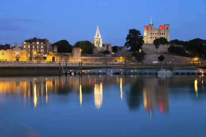 Framed Print : Rochester Castle and Cathedral on the River Medway at night, Rochester, Kent, England Framed Print : Rochester Castle and Cathedral on the River Medway at night, Rochester, Kent, England