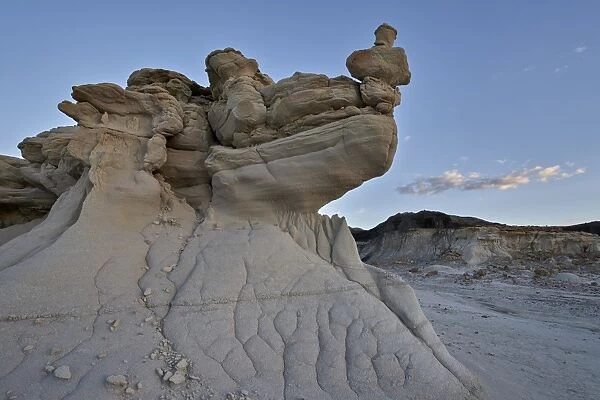 Rock formation in the badlands, Ah-Shi-Sle-Pah Wilderness Study Area, New Mexico