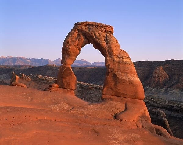 Rock formation caused by erosion and known as Delicate Arch in the Arches National Park in Utah