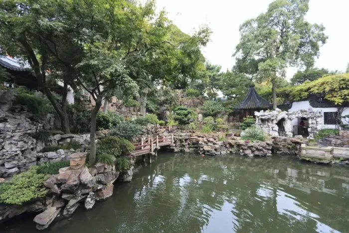 Framed Print : Rockery, Yu Yuan (Yuyuan) Gardens, Shanghai, China, Asia Framed Print : Rockery, Yu Yuan (Yuyuan) Gardens, Shanghai, China, Asia