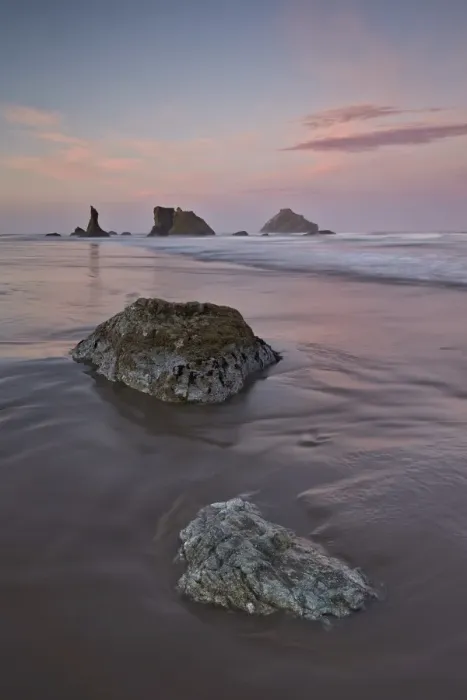 Framed Print : Rocks on the beach at dawn, Bandon Beach, Oregon, United States of America, North America Framed Print : Rocks on the beach at dawn, Bandon Beach, Oregon, United States of America, North America