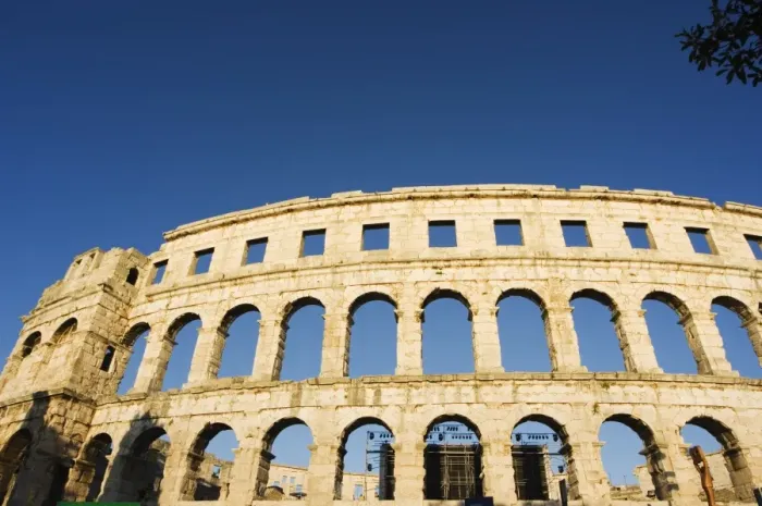 Framed Print : Roman amphitheatre from the 1st century, Pula, Istria Coast, Croatia, Europe Framed Print : Roman amphitheatre from the 1st century, Pula, Istria Coast, Croatia, Europe