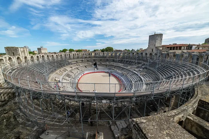 Framed Print : The Roman Amphitheatre, Arles, UNESCO World Heritage Site, Bouches du Rhone, Provence-Alpes-Cote d'Azur, France, Europe Framed Print : The Roman Amphitheatre, Arles, UNESCO World Heritage Site, Bouches du Rhone, Provence-Alpes-Cote d'Azur, France, Europe