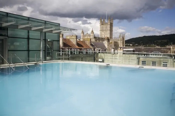 Framed Print : Roof Top Pool in New Royal Bath, Thermae Bath Spa, Bath, Avon, England Framed Print : Roof Top Pool in New Royal Bath, Thermae Bath Spa, Bath, Avon, England