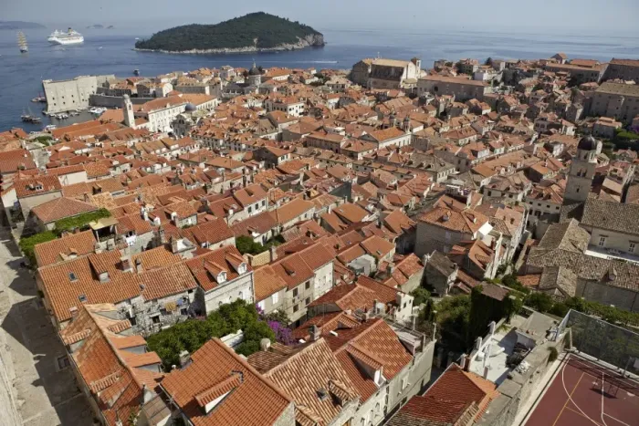 Framed Print : The rooftops of the Walled City of Dubrovnik, UNESCO World Heritage Site, Croatia, Europe Framed Print : The rooftops of the Walled City of Dubrovnik, UNESCO World Heritage Site, Croatia, Europe