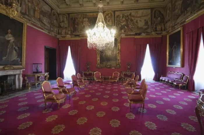 Framed Print : Room in the Grand Masters Palace, Valletta, Malta, Europe Framed Print : Room in the Grand Masters Palace, Valletta, Malta, Europe