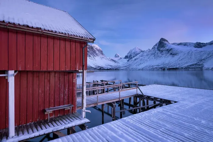 Framed Print : Rorbuer Fishing Hut and wooden jetty overlooking Bergsfjord and the Bergsbotn mountain range, Bergsbotn, Senja, Troms og Finnmark county, Norway, Scandinavia, Europe Framed Print : Rorbuer Fishing Hut and wooden jetty overlooking Bergsfjord and the Bergsbotn mountain range, Bergsbotn, Senja, Troms og Finnmark county, Norway, Scandinavia, Europe