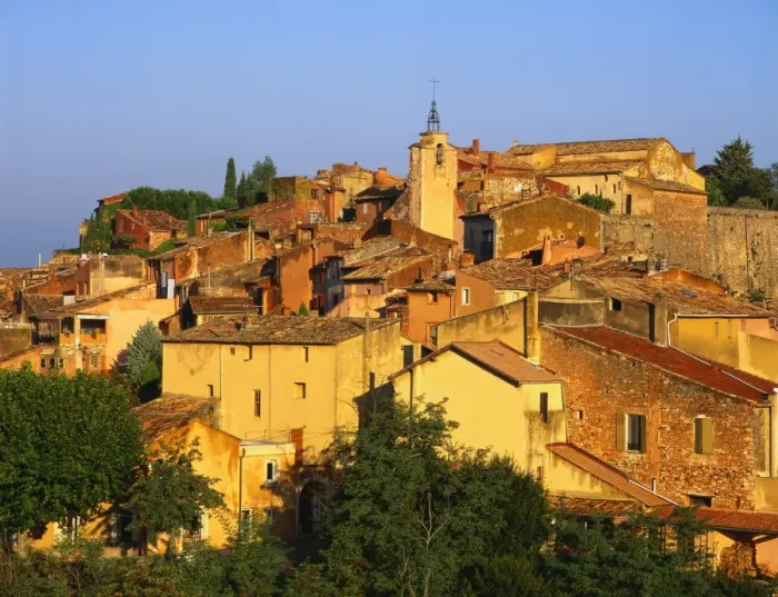 Framed Print : Roussillon Village, Provence, France Framed Print : Roussillon Village, Provence, France