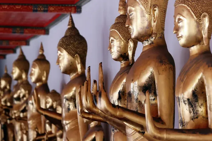 Framed Print : Row of golden Buddha statues, meditation, Wat Pho (Temple of the Reclining Buddha), Bangkok, Thailand, Southeast Asia, Asia Framed Print : Row of golden Buddha statues, meditation, Wat Pho (Temple of the Reclining Buddha), Bangkok, Thailand, Southeast Asia, Asia