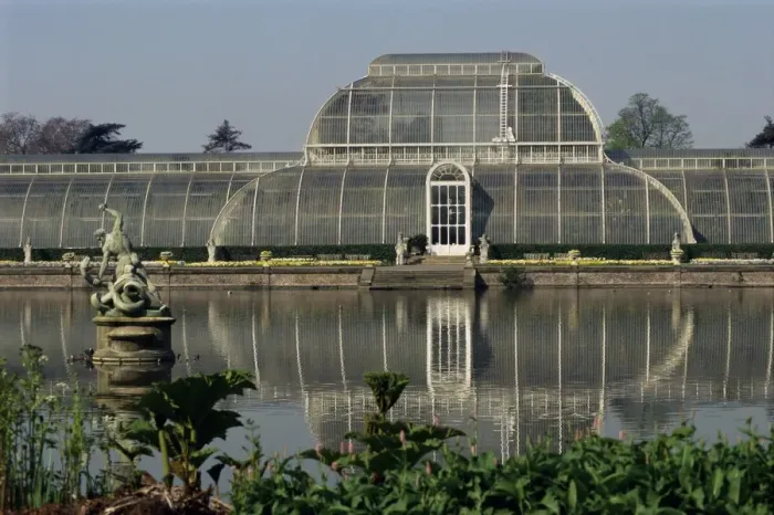 Framed Print : Royal Botanic Gardens, Kew, UNESCO World Heritage Site, London, England Framed Print : Royal Botanic Gardens, Kew, UNESCO World Heritage Site, London, England
