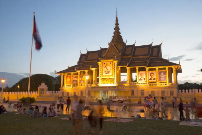 Framed Print : Royal Palace complex at twilight, Phnom Penh, Cambodia, Indochina, Southeast Asia, Asia Framed Print : Royal Palace complex at twilight, Phnom Penh, Cambodia, Indochina, Southeast Asia, Asia