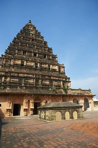 Royal Palace and museum, Thanjavur (Tanjore), Tamil Nadu, India, Asia