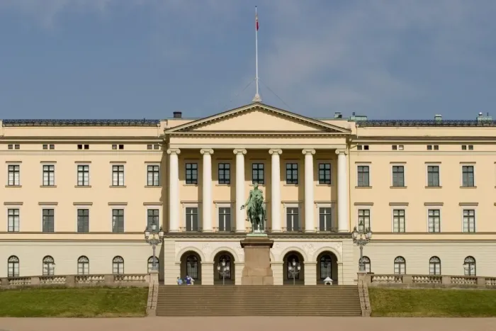 Framed Print : Royal Palace, Oslo, Norway, Scandinavia, Europe Framed Print : Royal Palace, Oslo, Norway, Scandinavia, Europe
