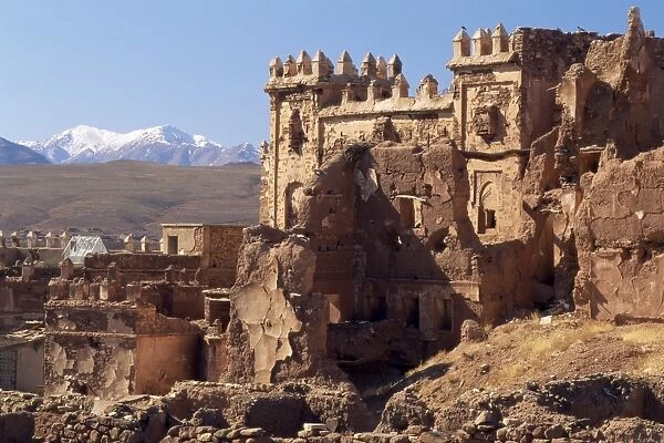 Ruins of Glaoui kasbah at Telouet