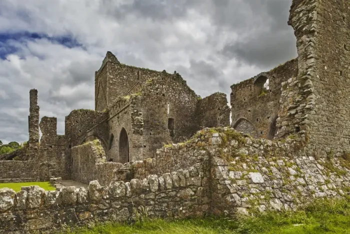 Framed Print : The ruins of Hore Abbey, near the ruins of the Rock of Cashel, Cashel, County Tipperary Framed Print : The ruins of Hore Abbey, near the ruins of the Rock of Cashel, Cashel, County Tipperary
