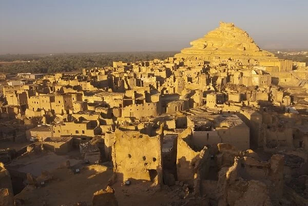 Ruins of the old town of Shali, Siwa Oasis, Egypt, North Africa, Africa
