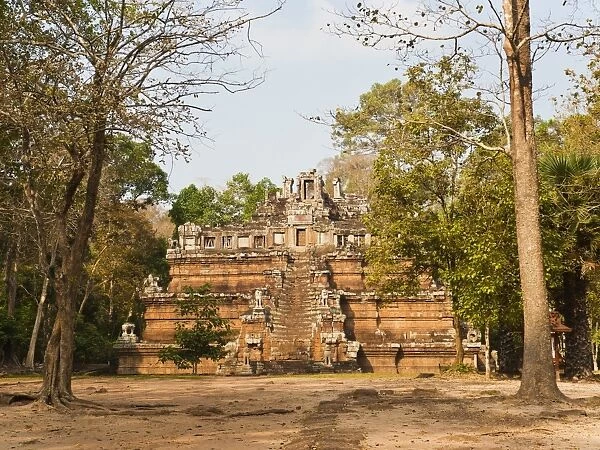 Ruins at Phimeanakas Temple, Angkor Temple Complex, UNESCO World Heritage Site, Siem Reap, Cambodia, Indochina, Southeast Asia, Asia