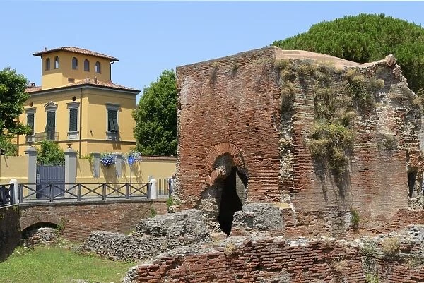Ruins of Roman Terme di Nerone thermal baths at Largo Parlascio Square, Pisa, Tuscany (Toscana)