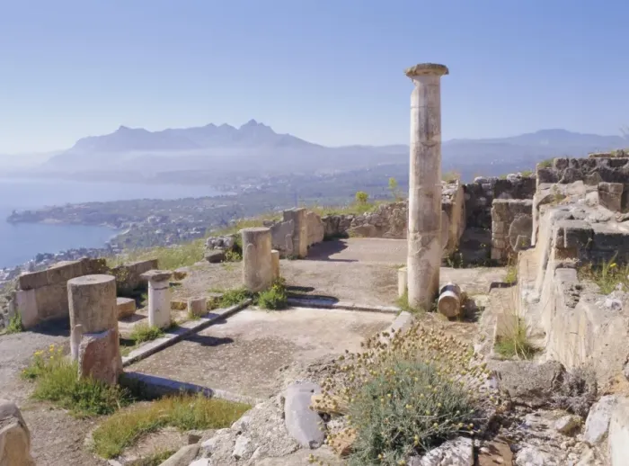 Framed Print : Ruins of Solunto (foreground) Framed Print : Ruins of Solunto (foreground)