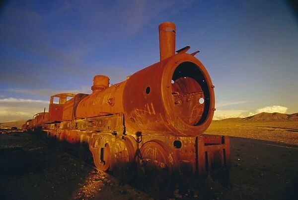 Rusting steam locomotive, Cementerios de los trenes, Uyuni, Bolivia