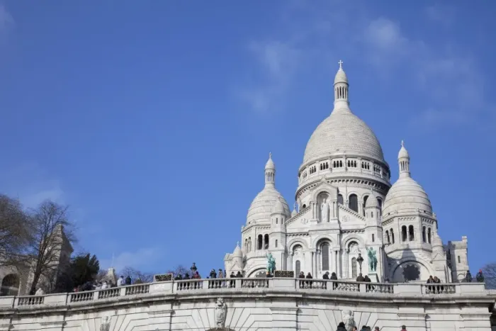 Framed Print : Sacre Coeur Basilica, Montmartre, Paris, France, Europe Framed Print : Sacre Coeur Basilica, Montmartre, Paris, France, Europe