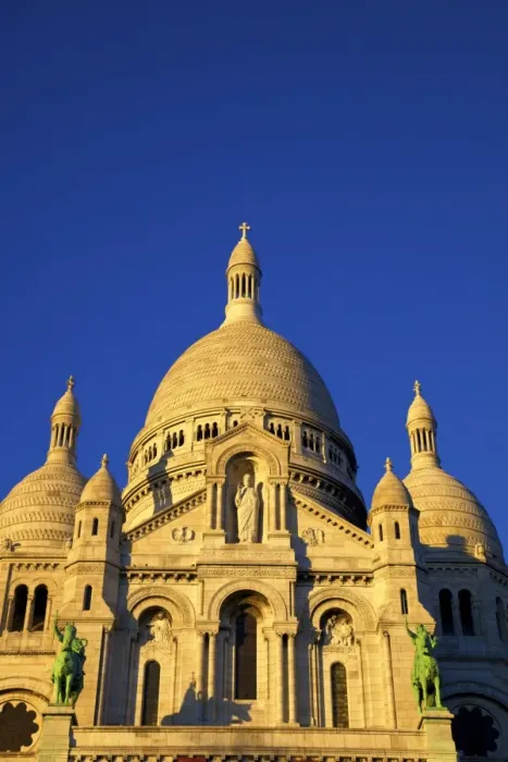 Framed Print : Sacre Coeur, Montmartre, Paris, France, Europe Framed Print : Sacre Coeur, Montmartre, Paris, France, Europe
