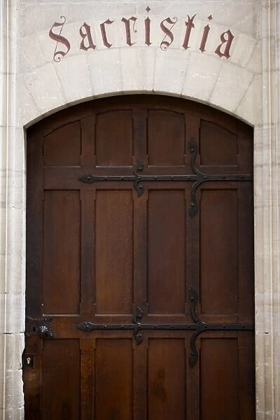 Sacristy door in Notre Dame de Bayeux cathedral, Bayeux, Normandy, France, Europe